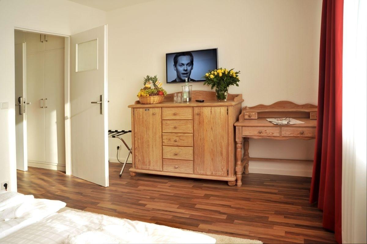 Stadthotel Langenfeld Лангенфелд Екстериор снимка